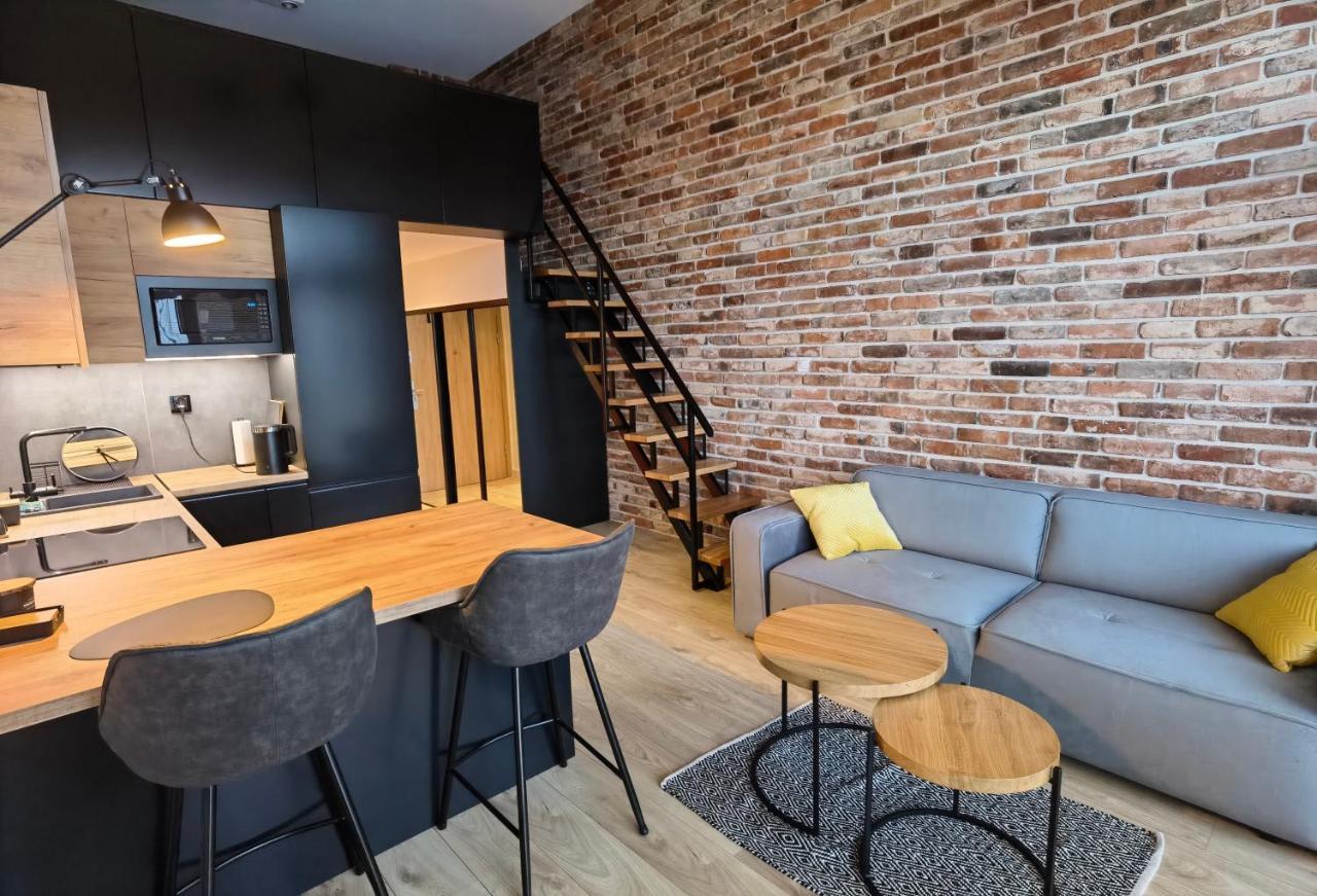 Apartament Loft Studio Airport Blisko Lotniska Zarembowicza Lotnisko Вроцлав Екстер'єр фото