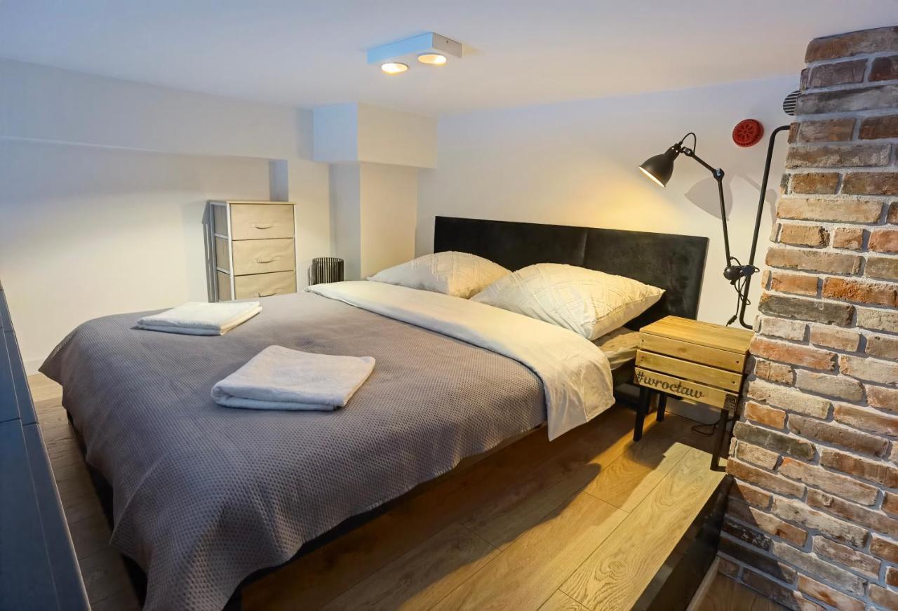 Apartament Loft Studio Airport Blisko Lotniska Zarembowicza Lotnisko Вроцлав Екстер'єр фото